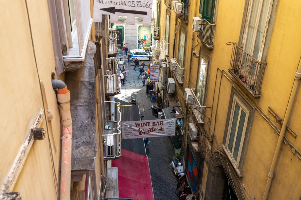 Trinita In Toledo Street Gasthof Neapel